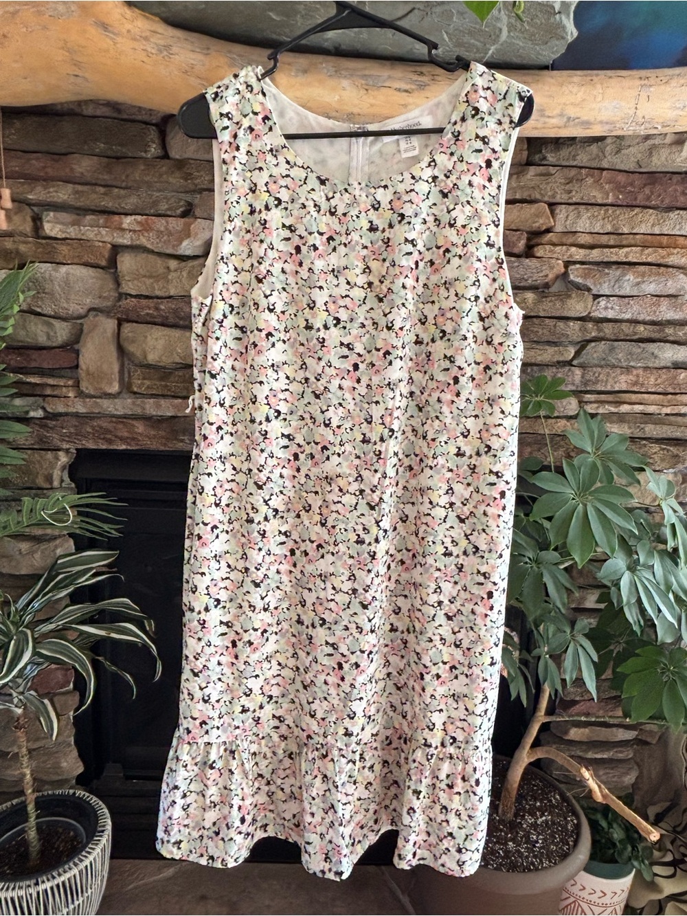 Motherhood Sleeveless Floral Shift Dress - White with Pink & Black large